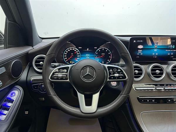 奔驰GLC 2020款 GLC 300 L 4MATIC 动感型