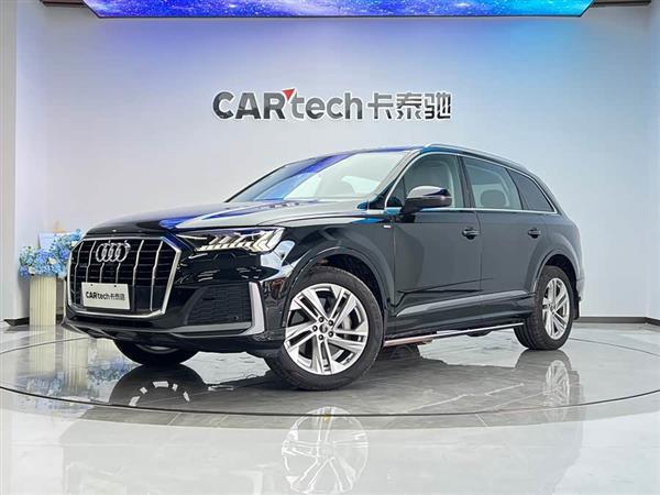 奥迪Q7 2023款 45 TFSI quattro S line运动型