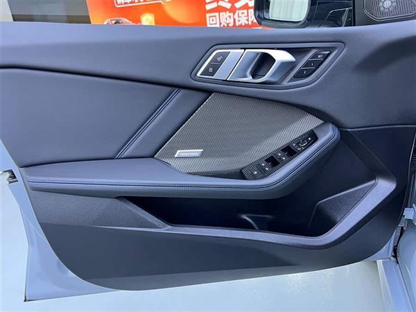 宝马M235L 2025款 M235L