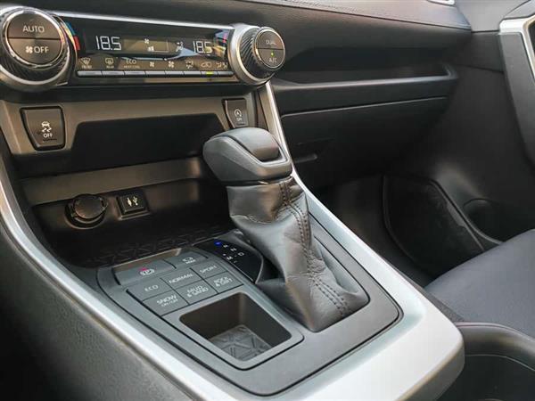 威兰达 2020款 2.0L CVT四驱豪华版
