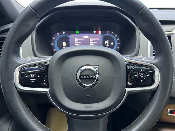 沃尔沃XC90 2023款 B5 智行豪华版 5座