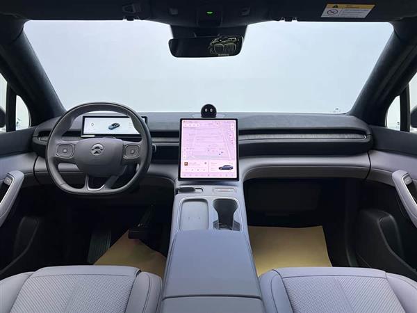 蔚来EC6 2023款 75kWh