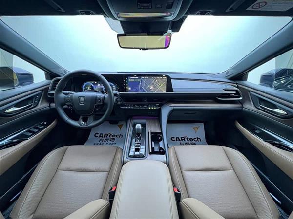 皇冠(进口) 2024款 2.5L 至尊版