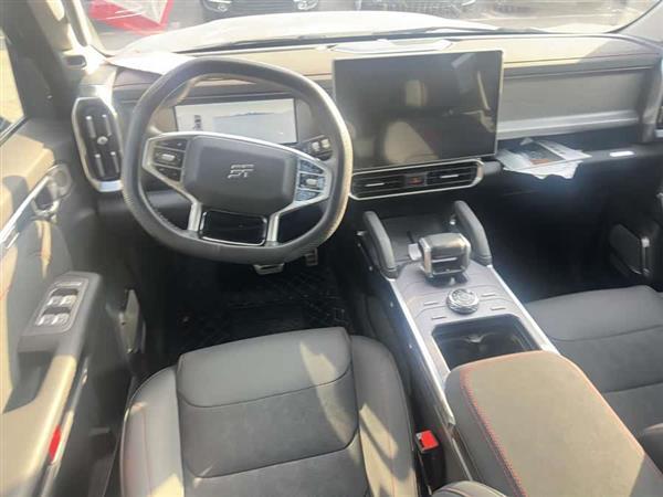 捷途旅行者 2023款 2.0T 四驱穿越PRO+
