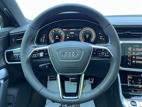 奥迪A6L 2025款 改款 45 TFSI quattro 臻选动感型