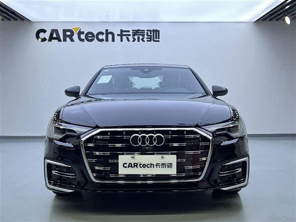 奥迪A6L 2025款 改款 45 TFSI 臻选动感型