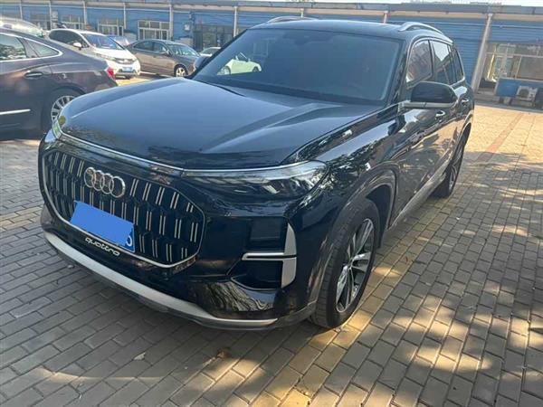 奥迪Q6 2024款 50 TFSI quattro 行云型 羽林套装 6座