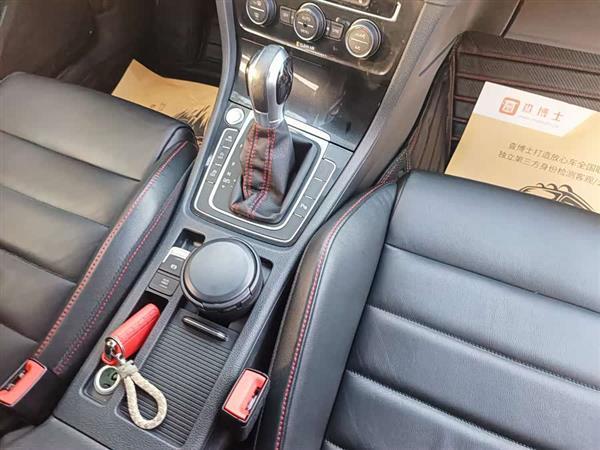 高尔夫GTI 2016款 2.0TSI GTI