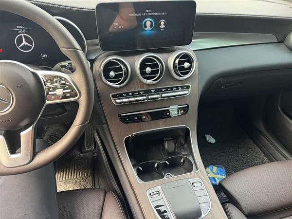 奔驰GLC 2022款 改款 GLC 300 L 4MATIC 动感型臻藏版