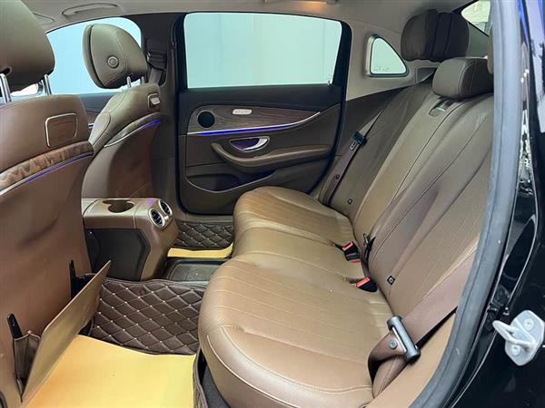 奔驰E级 2019款 E 300 L 时尚型