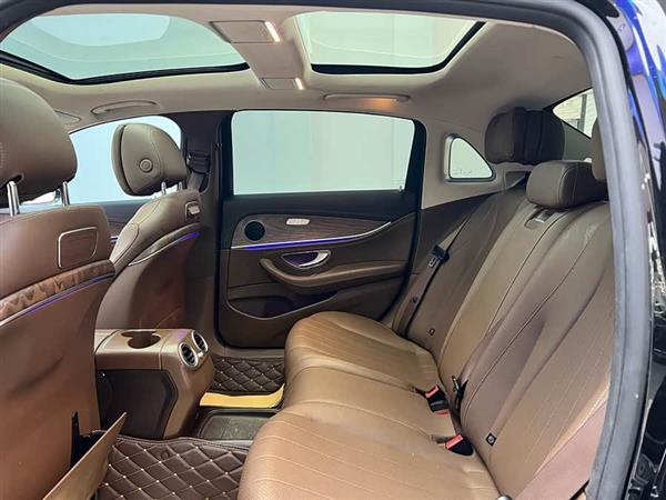 奔驰E级 2019款 E 300 L 时尚型