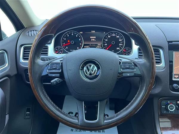 途锐 2015款 3.0TSI 耀锐限量版