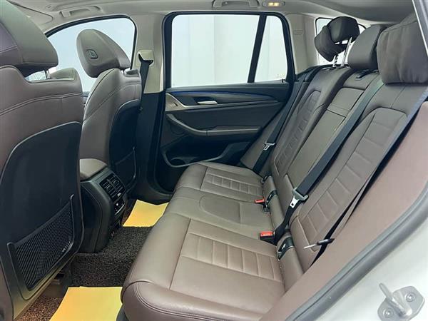 宝马X3 2020款  xDrive28i M运动套装