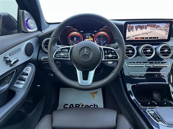 奔驰GLC 2022款 改款三 GLC 260 L 4MATIC 动感型