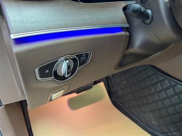 奔驰E级 2023款 E 300 L 豪华型