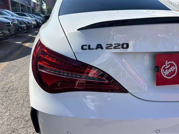奔驰CLA(进口) 2018款 CLA 220 4MATIC