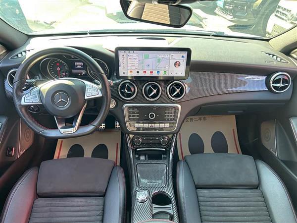 奔驰CLA(进口) 2018款 CLA 220 4MATIC