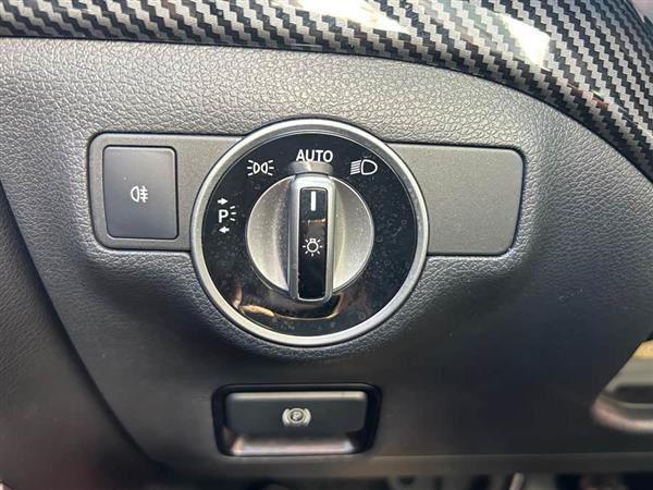 奔驰CLA(进口) 2018款 CLA 220 4MATIC