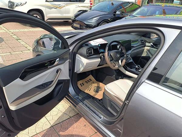 秦PLUS 2023款 冠军版 EV 510KM领先型