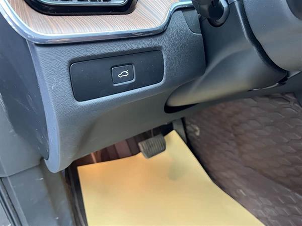 沃尔沃XC60 2025款 B5 四驱智远豪华版