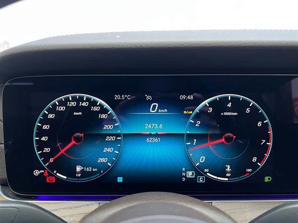 奔驰E级 2023款 E 300 L 豪华型