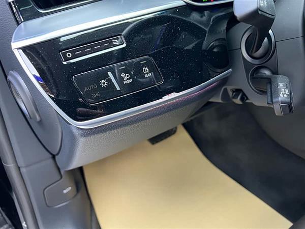 奥迪A8 2021款 A8L 50 TFSI quattro 舒适型