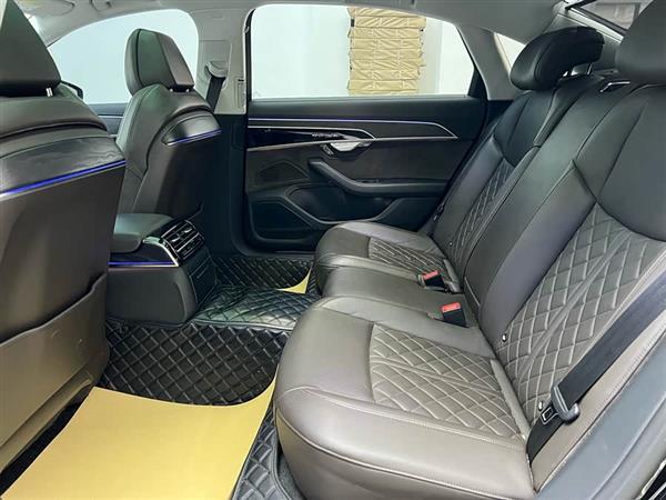 奥迪A8 2021款 A8L 50 TFSI quattro 舒适型