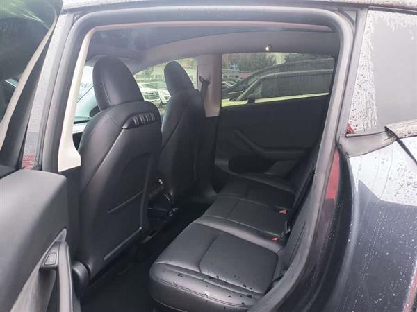 Model Y 2024款 后轮驱动版
