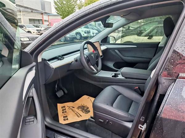 Model Y 2024款 后轮驱动版