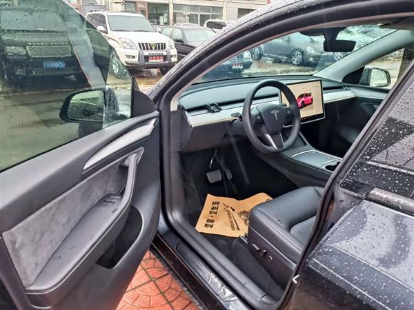 Model Y 2024款 后轮驱动版
