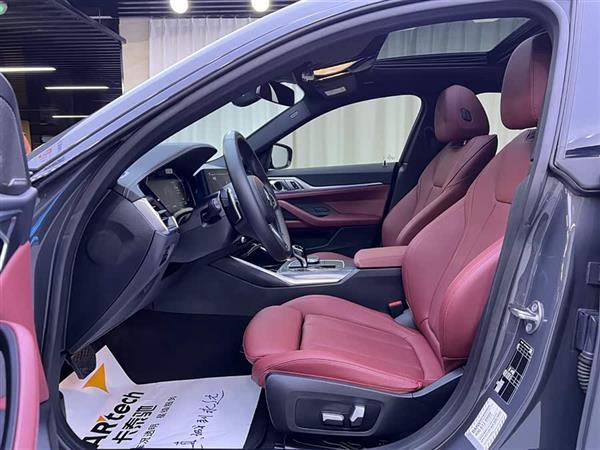 宝马4系 2022款 430i Gran Coupe M运动曜夜套装