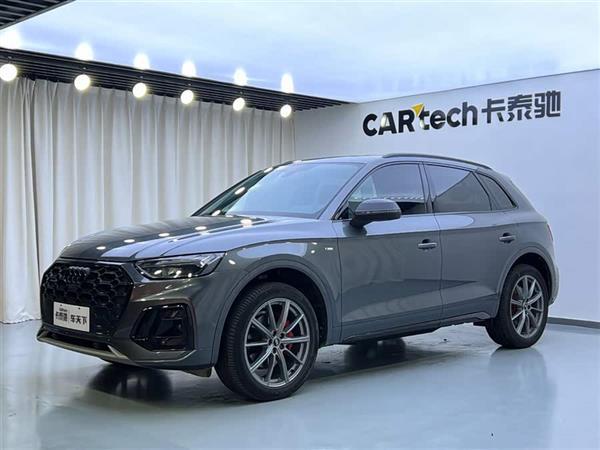 奥迪Q5L 2022款 改款 40T 豪华动感型