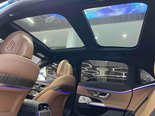 奔驰E级 2024款 E 300 L 豪华型