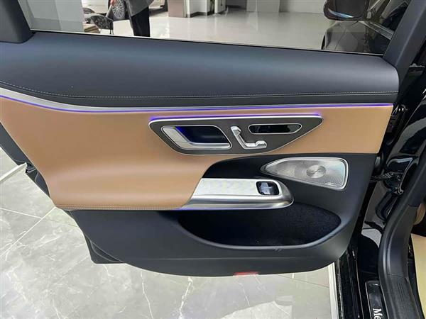 奔驰E级 2024款 E 300 L 豪华型