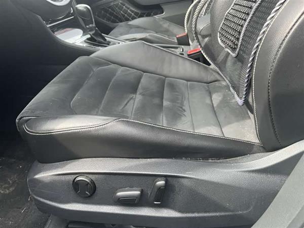 高尔夫 2015款 1.4TSI 自动旗舰型