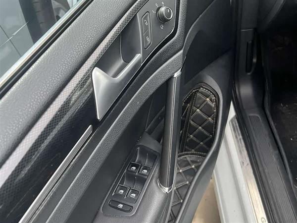 高尔夫 2015款 1.4TSI 自动旗舰型