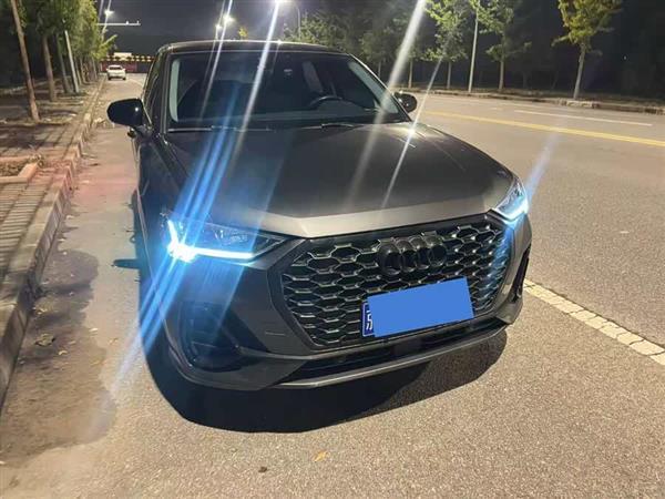 奥迪Q3 Sportback 2022款 40 TFSI 时尚型