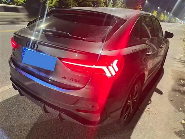 奥迪Q3 Sportback 2022款 40 TFSI 时尚型