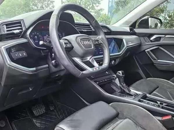 奥迪Q3 Sportback 2022款 40 TFSI 时尚型