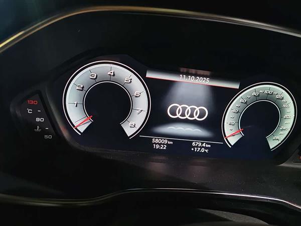 奥迪Q3 Sportback 2022款 40 TFSI 时尚型
