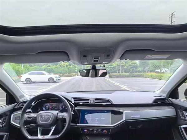 奥迪Q3 Sportback 2022款 40 TFSI 时尚型