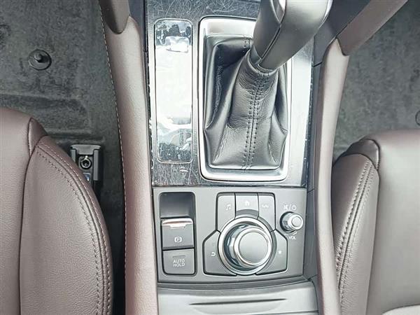马自达CX-4 2021款 2.0L 自动两驱蓝天品位版
