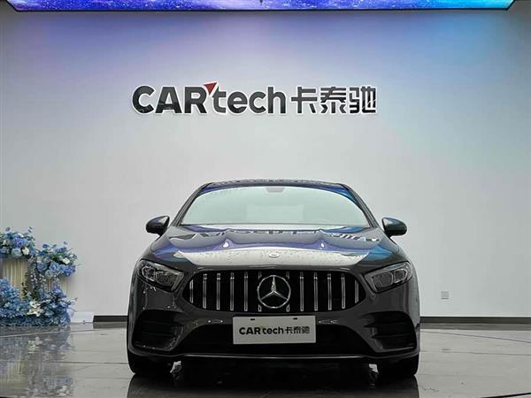 奔驰A级 2022款 改款二 A 200 L 运动轿车时尚型