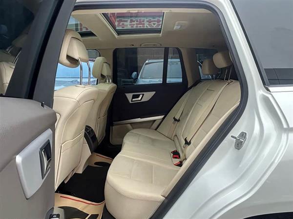 奔驰GLK级 2015款 GLK 300 4MATIC 时尚型 极致版