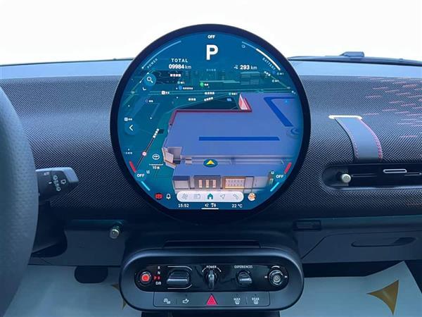 电动MINI COOPER 2024款 452km COOPER SE 赛车手
