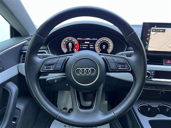 奥迪A5(进口) 2021款 Sportback 40 TFSI quattro 豪华动感型