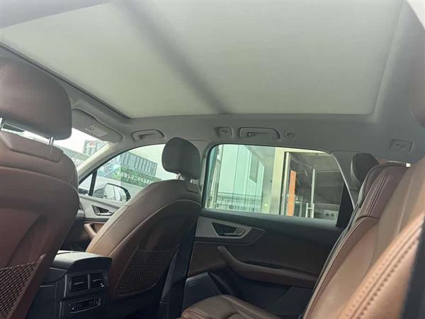 奥迪Q7 2016款 45 TFSI 技术型