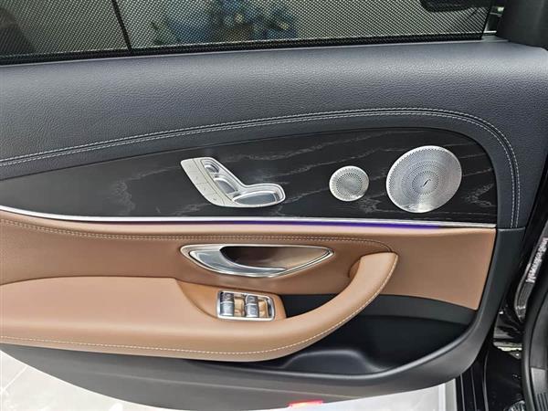 奔驰E级 2020款 改款 E 300 L 运动殊享版