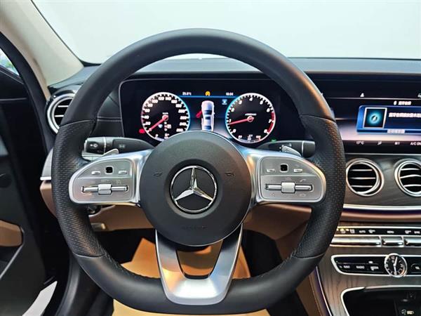 奔驰E级 2020款 改款 E 300 L 运动殊享版