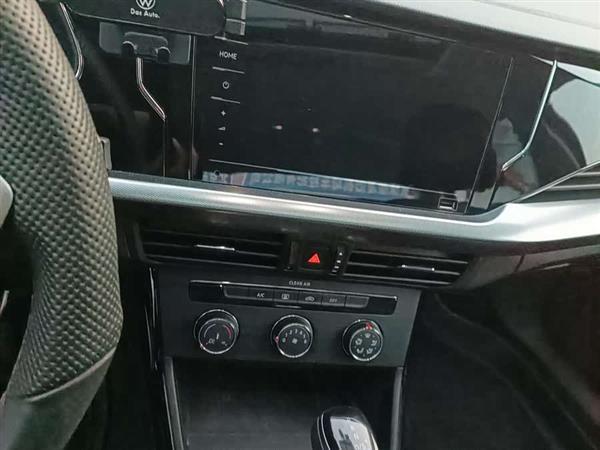 帕萨特 2022款 280TSI 商务版
